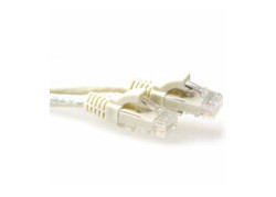 ACT Ivoor 0,5 meter U/UTP CAT6A patchkabel snagless met RJ45 connectoren