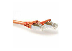 ACT Oranje 1,00 meter SFTP CAT6A patchkabel snagless met RJ45 connectoren