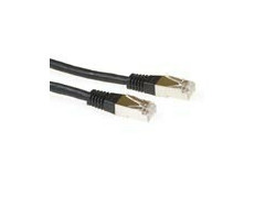 ACT Zwarte 3 meter LSZH SFTP CAT6A patchkabel met RJ45 connectoren