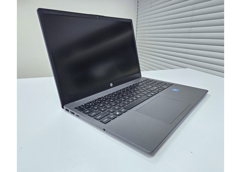 HP 15,6" i5-13/16GB/512GB/FHD/W11 Zwart
