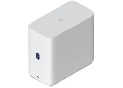Ubiquiti UNAS 4 4bay/2xM.2/2.5Gbps/PoE+++ Wit