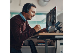 HP Poly Voyager Focus 2 UC Stereo | Bluetooth Headset (ANC) | USB-C (met USB-A Adapter) | Oplaadstandaard | Zwart