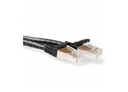 ACT Zwarte 15 meter SFTP CAT6A patchkabel snagless met RJ45 connectoren