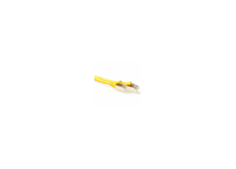 ACT Gele 15 meter LSZH SFTP CAT6A patchkabel snagless met RJ45 connectoren
