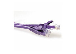 ACT Paarse 0,5 meter U/UTP CAT6A patchkabel snagless met RJ45 connectoren