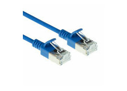 ACT Blauwe 5 meter LSZH U/FTP CAT6A datacenter slimline patchkabel snagless met RJ45 connectoren