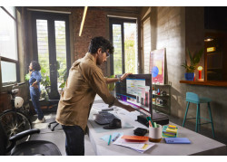 HP Series 7 Pro 738pu | 37.5" WQHD+ IPS Black Curved | Thunderbolt 4 | USB-C Docking Monitor