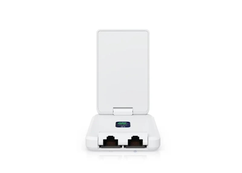 UniFi Travel Router Long-Range